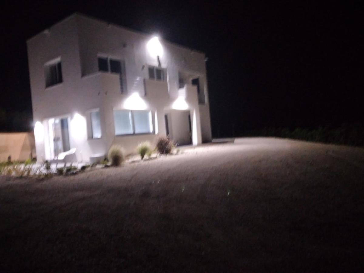 La Dama Bianca Bovo Marina Hotel Монталегро Екстериор снимка